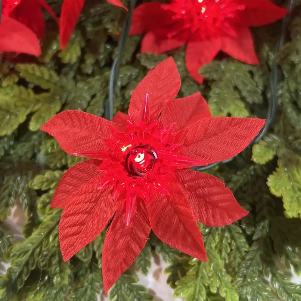 Vintage Faux Poinsettia Flowers Reflectors 20 Red String Lights Green Cord